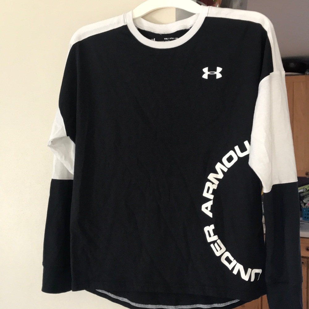 Long sleeve tee